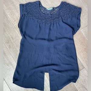 Medium Maurice’s shirt